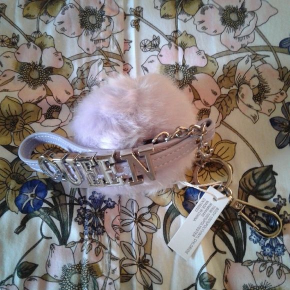 Fun Accessories - Picture 3 of 3